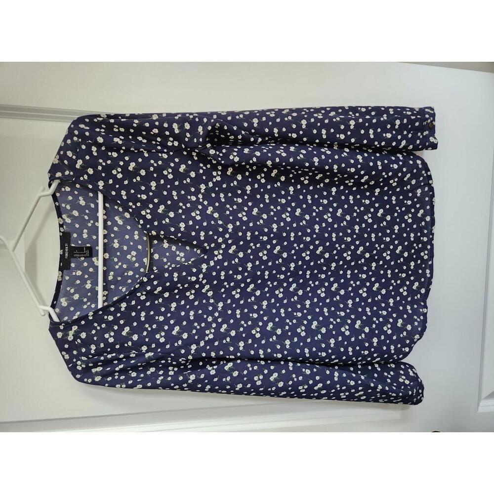 Forever 21 Navy Blue Floral Long Sleeve Blouse